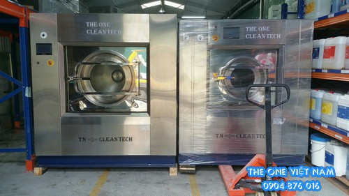 Hình ảnh máy giặt công nghiệp liên doanh tại kho